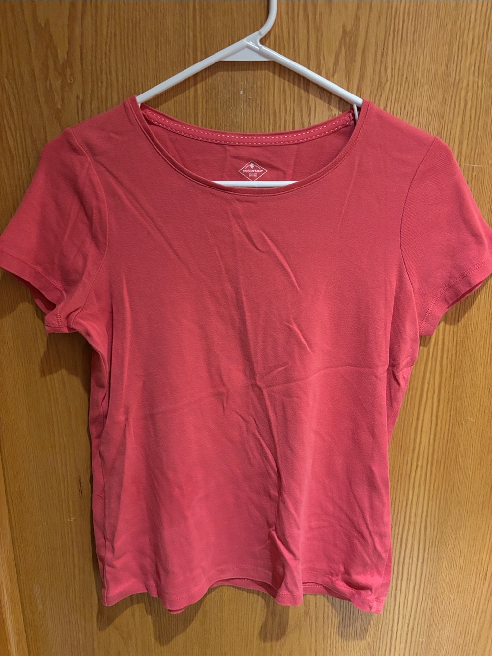 St. John’s Bay, short sleeve tee, coral, Medium